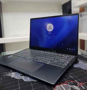 New Laptop MSI 32GB Intel Core I7 SSD 512GB
