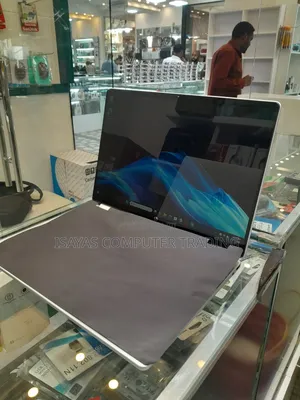 New Laptop HP OmniBook 5 14" 8GB Intel Core Ultra 7 SSD 512GB