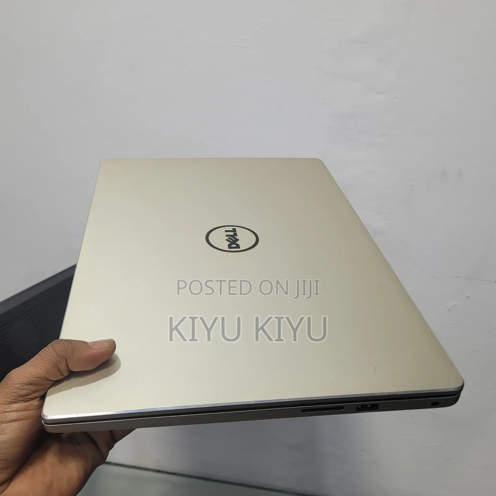 New Laptop Dell Inspiron 15 8GB Intel Core I7 SSD 256GB