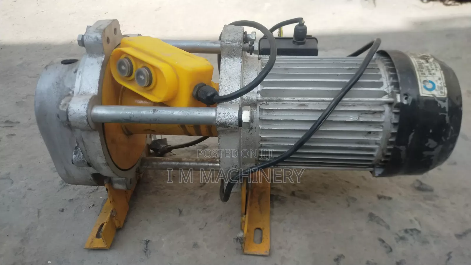 Electric Winch ዊንች