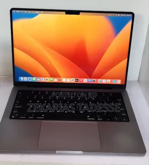 New Laptop Apple MacBook Pro M1 16GB Apple M1 SSD 512GB