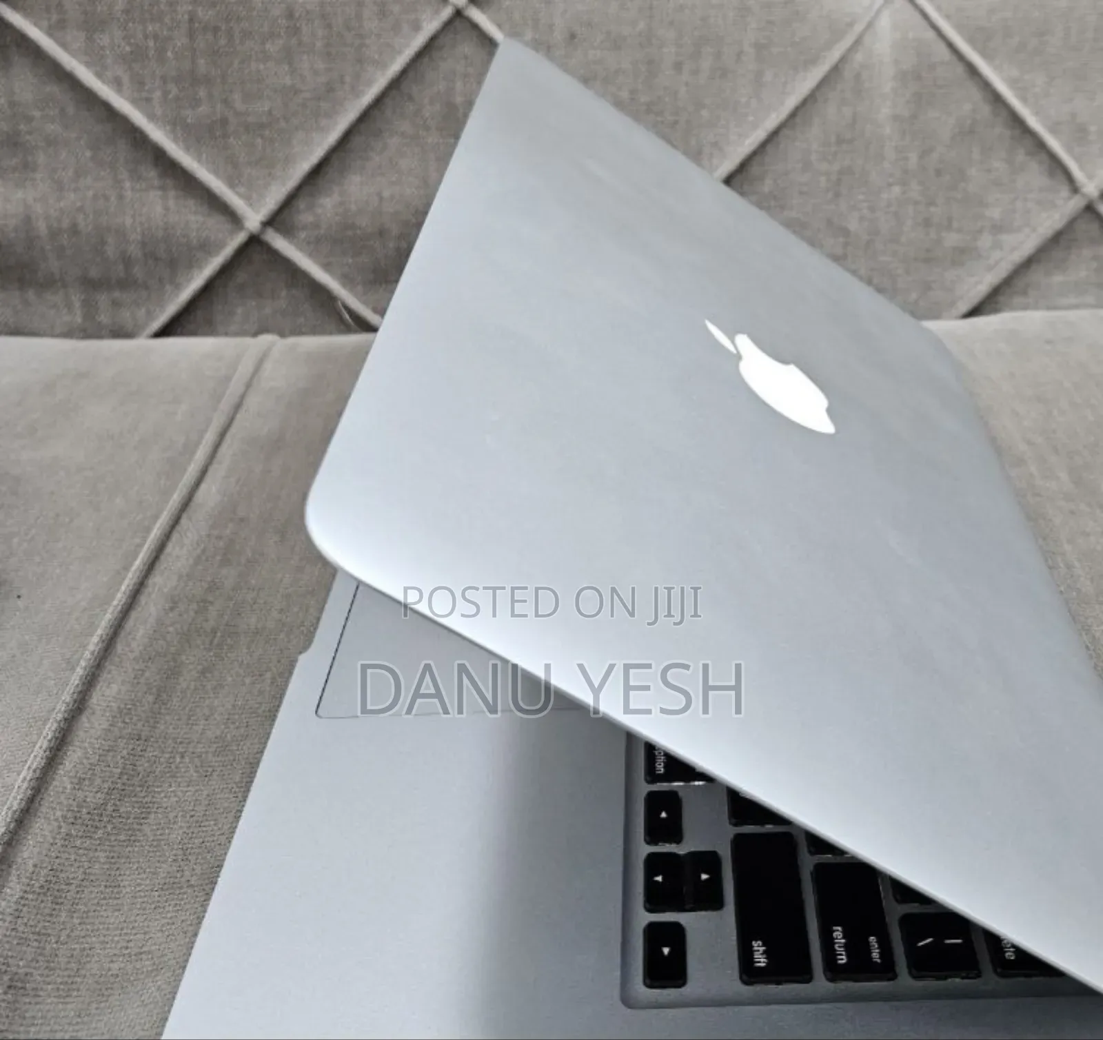 New Laptop Apple MacBook Air 2015 8GB Intel Core I5 SSD 128GB