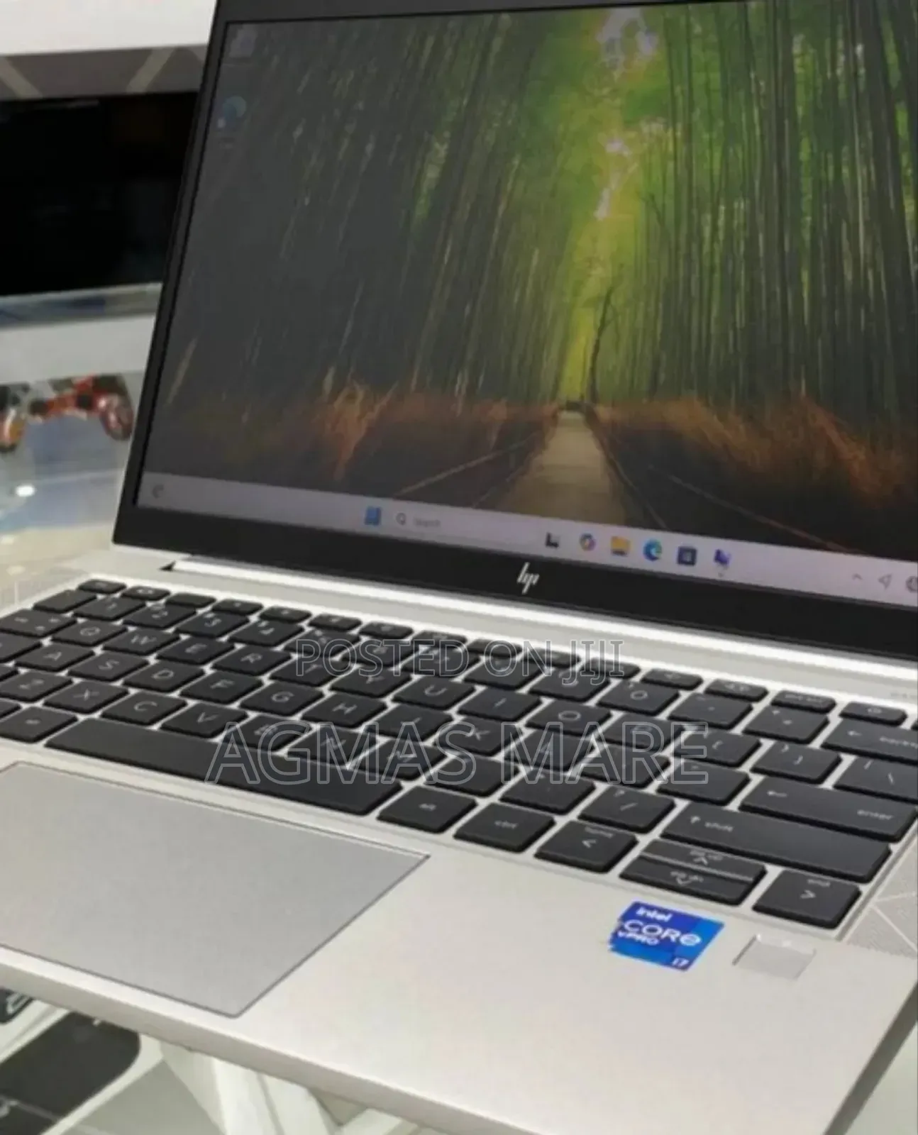 New Laptop HP EliteBook 830 G8 16GB Intel Core i7 SSD 512GB