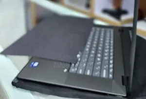 New Laptop HP OmniBook X Flip 16" 16GB Intel Core Ultra 7 SSD 1T