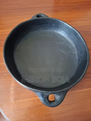 የሸክላ መጥበሻ ሀገረኛ