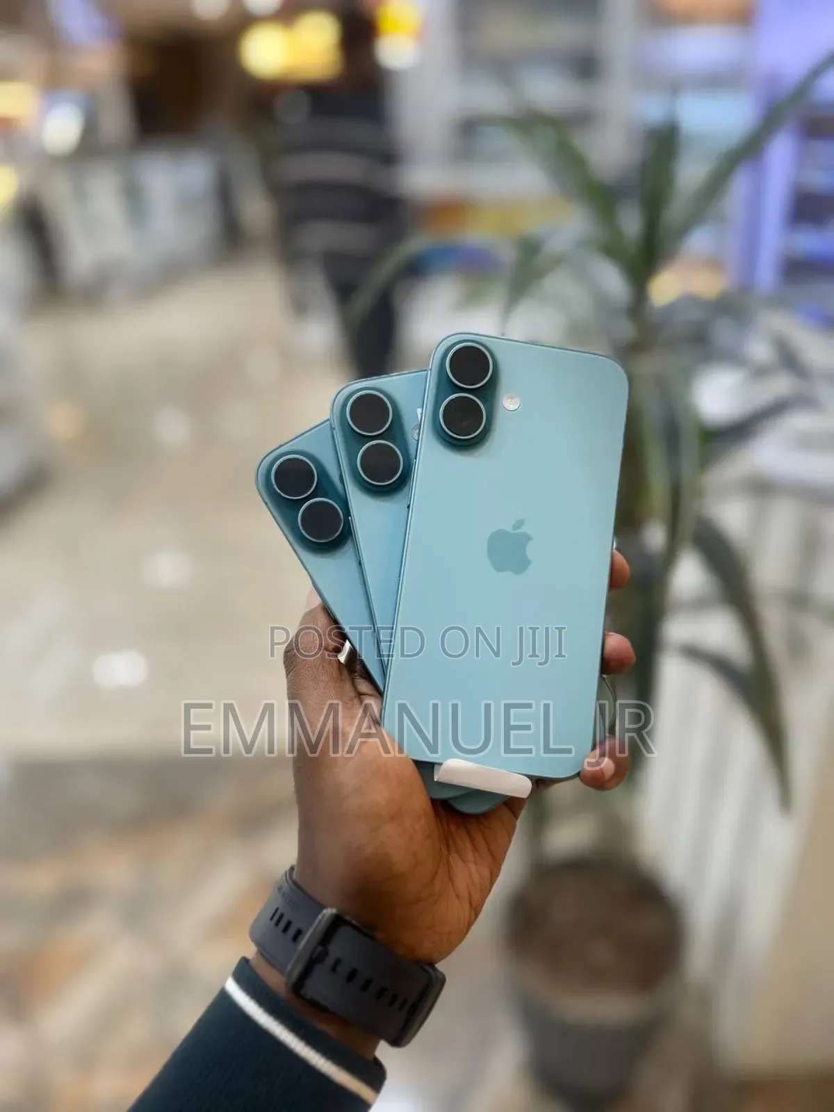 New Apple iPhone 16 128 GB Green