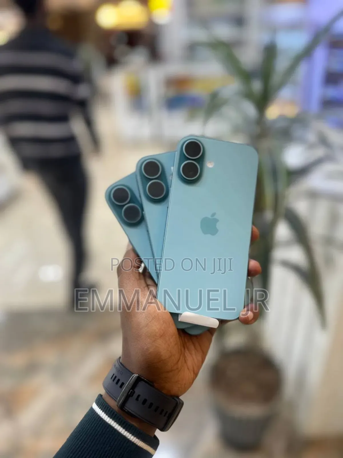 New Apple iPhone 16 128 GB Green