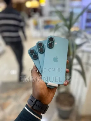 New Apple iPhone 16 128 GB Green