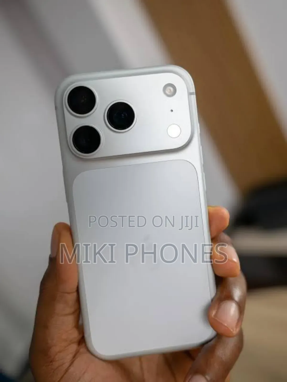 New Apple iPhone 17 Pro 512 GB Silver