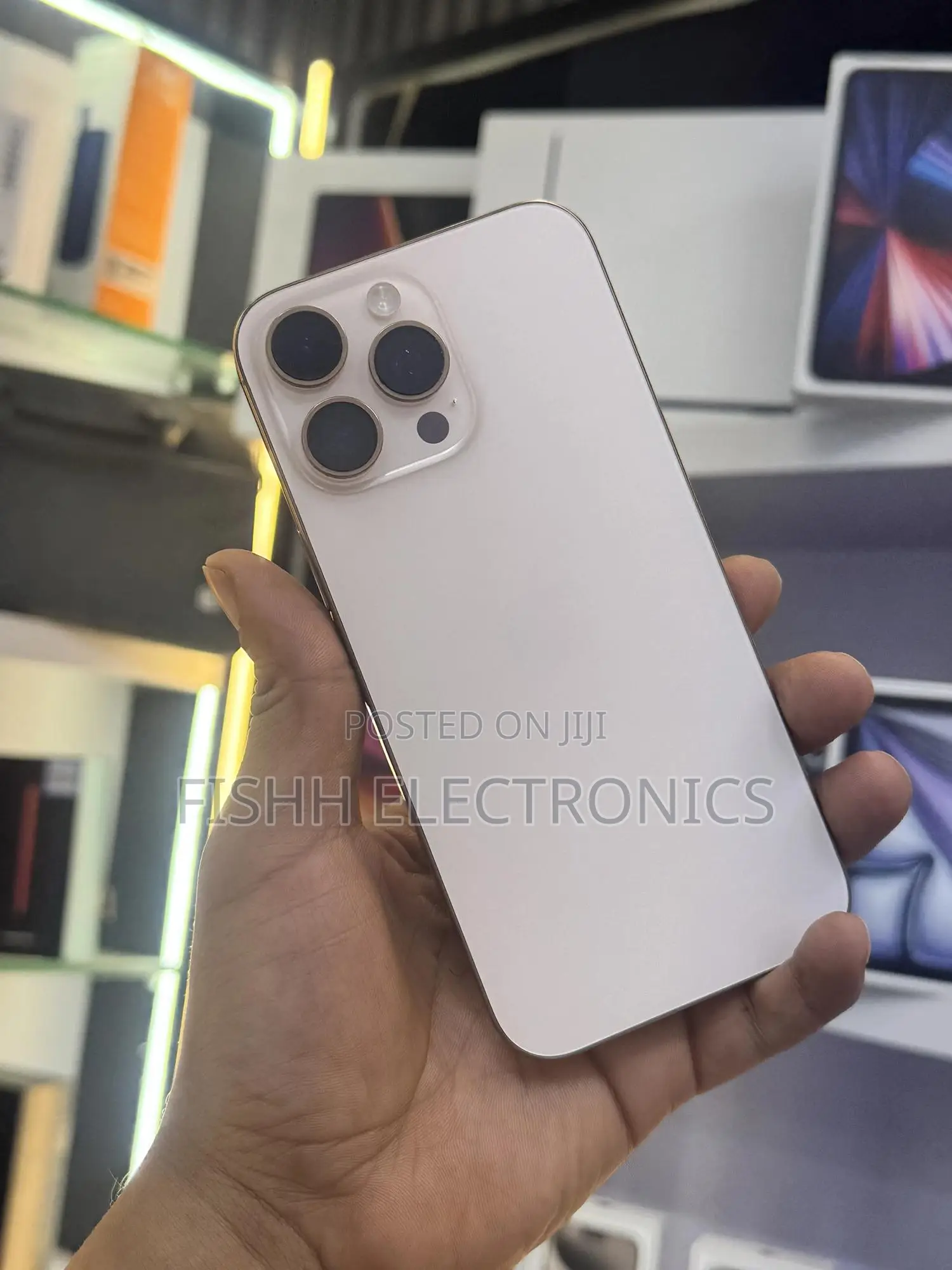 Apple iPhone 16 Pro Max 256 GB Gold