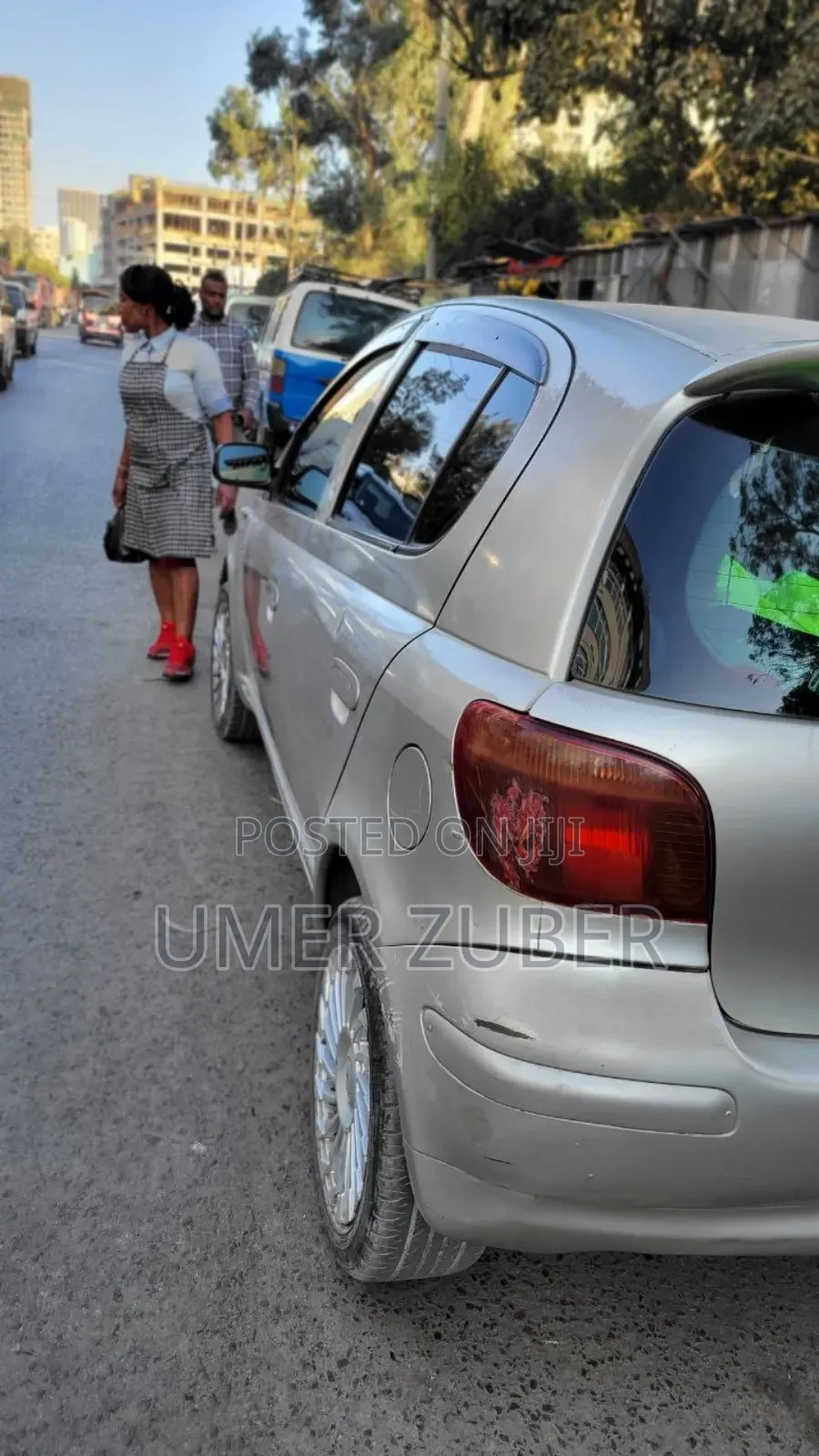 Toyota Vitz 1.0 FWD 3dr 2004 Gold