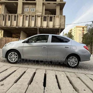 Mitsubishi Attrage 2021 Gray