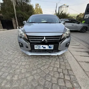 Mitsubishi Attrage 2021 Gray