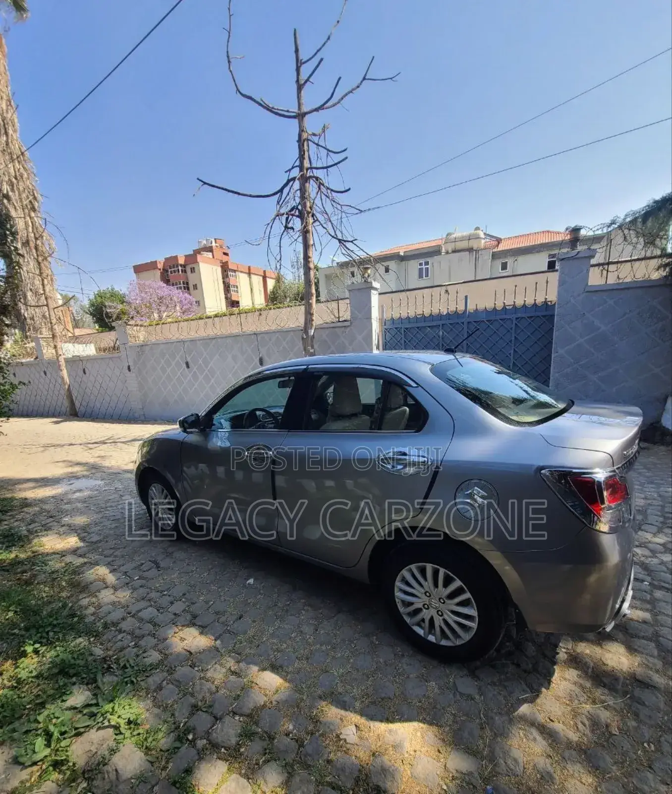 Suzuki Dzire 2022 Silver