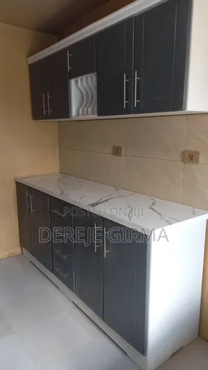 MDF 2ሜትር ኪችን ከነተሰቃዩ