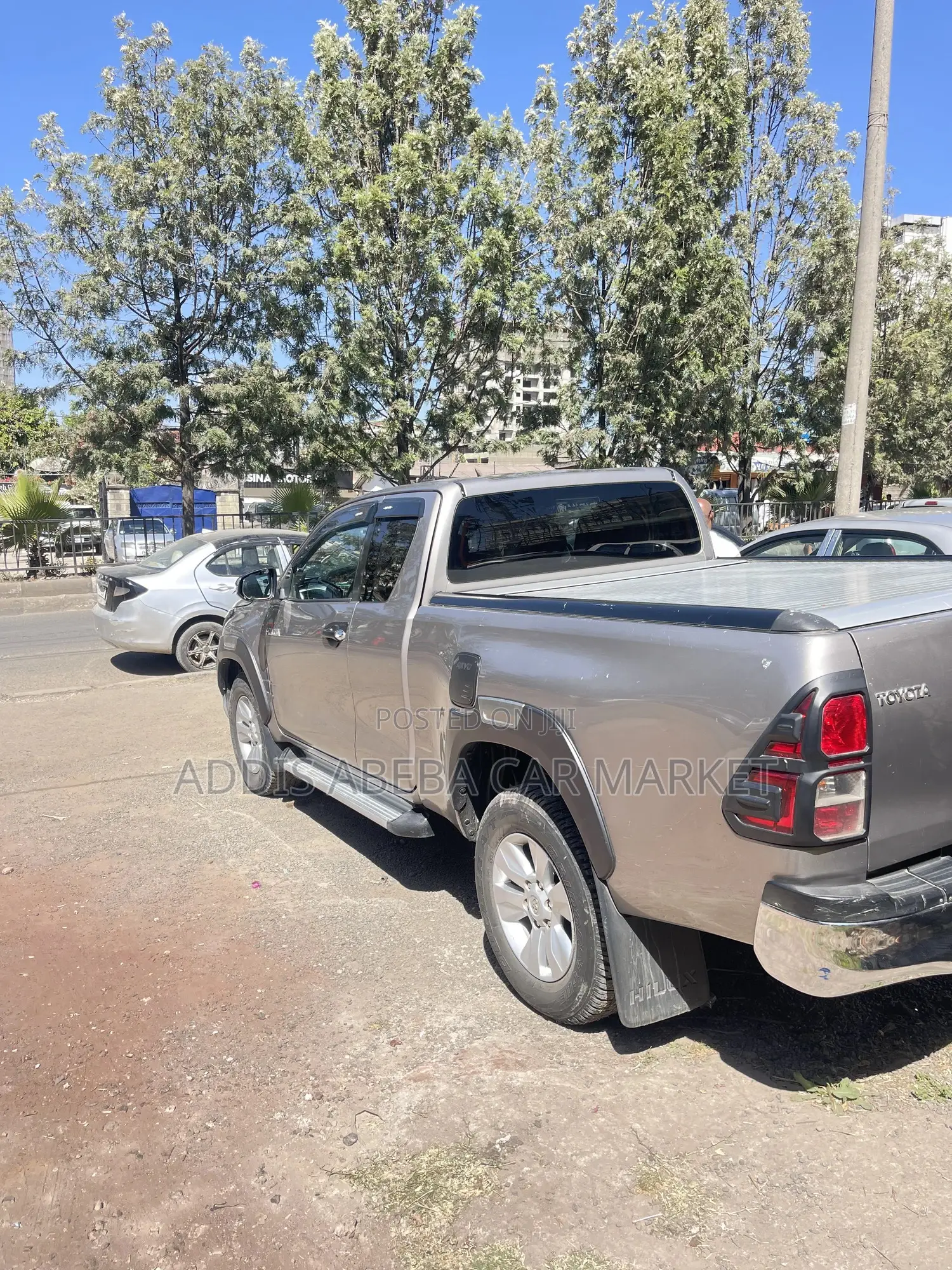 Toyota Hilux Revo Smart Cab Deisel 2.4 AWD 2018 Gray