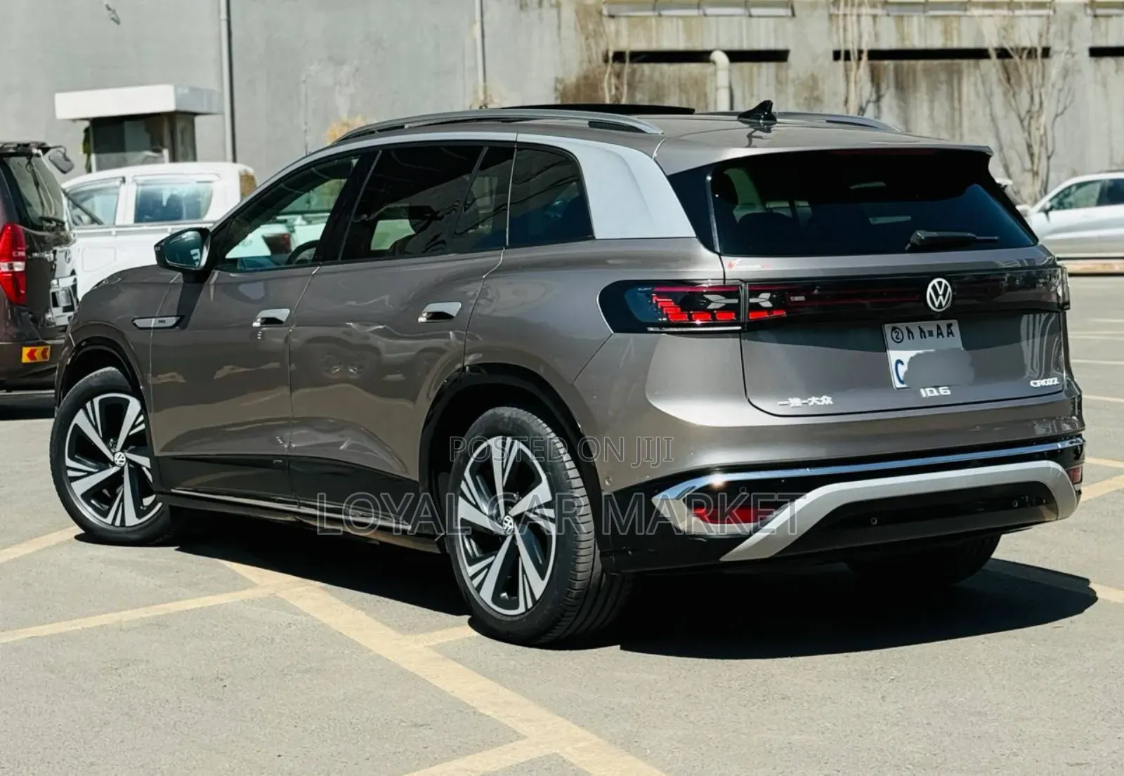 Volkswagen ID.6 2024 Brown