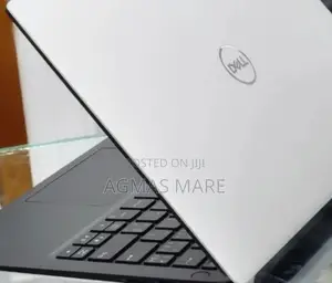 New Laptop Dell XPS 13 8GB Intel Core I7 SSD 512GB