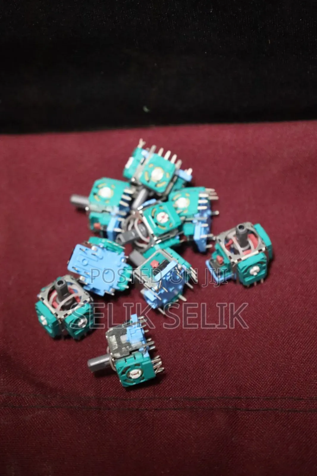 Ps4 Joystick Analogue ፒኤስ4 ጆይስቲክ አናሎግ