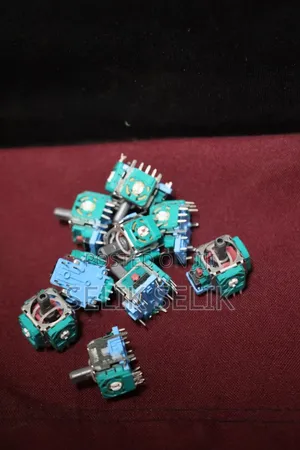 Ps4 Joystick Analogue ፒኤስ4 ጆይስቲክ አናሎግ