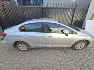 Honda Civic LX Sedan Automatic 2012 Silver
