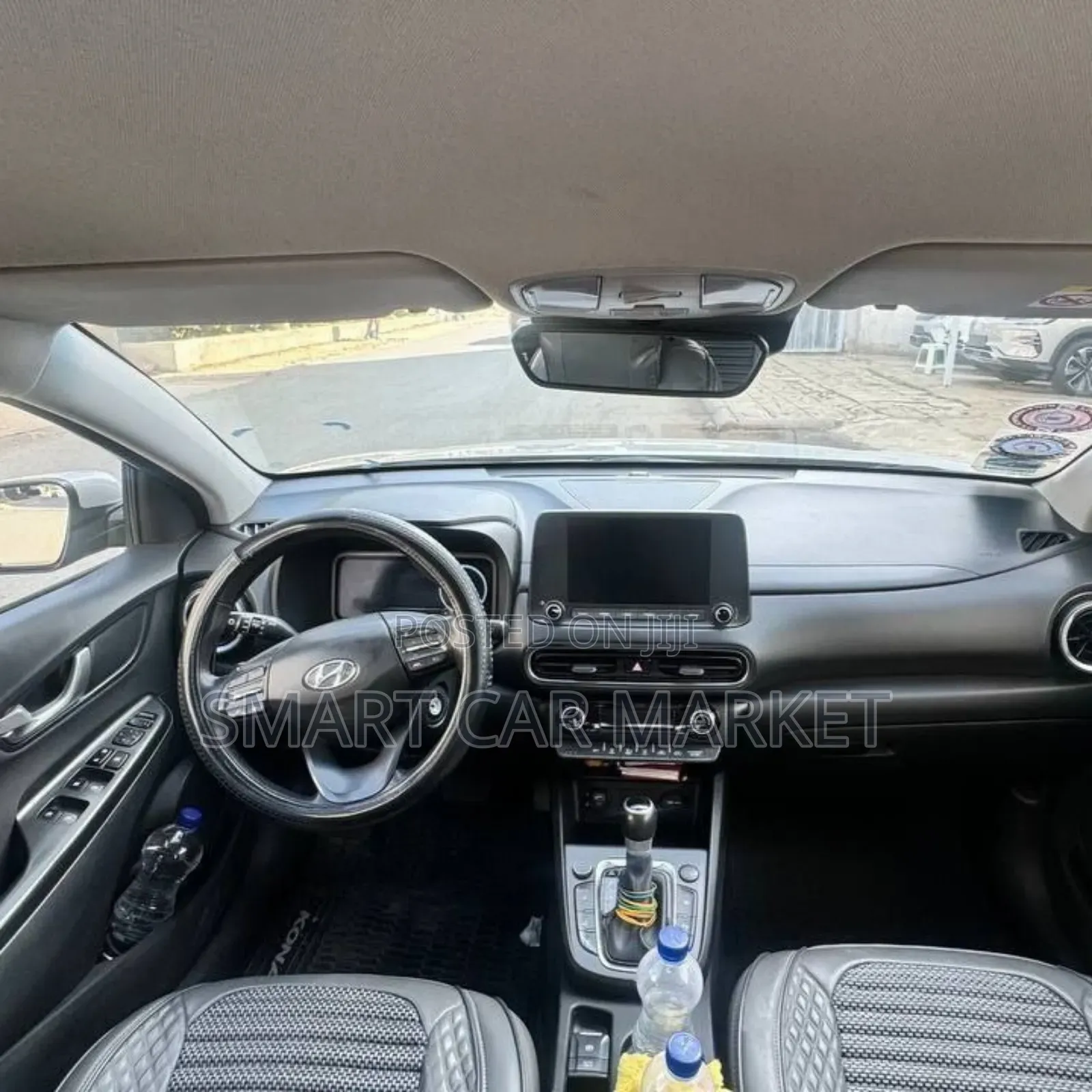 Hyundai Kona 2021 White