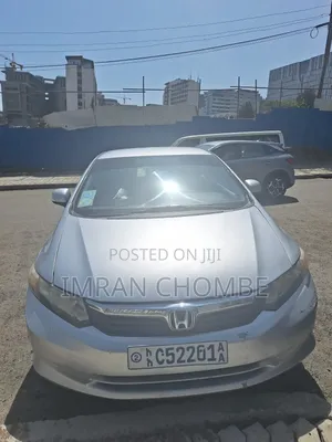 Honda Civic LX Sedan Automatic 2012 Silver