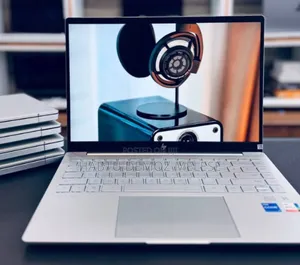 New Laptop Asus VivoBook 15 X505BA 16GB Intel Core i5 SSD 512GB