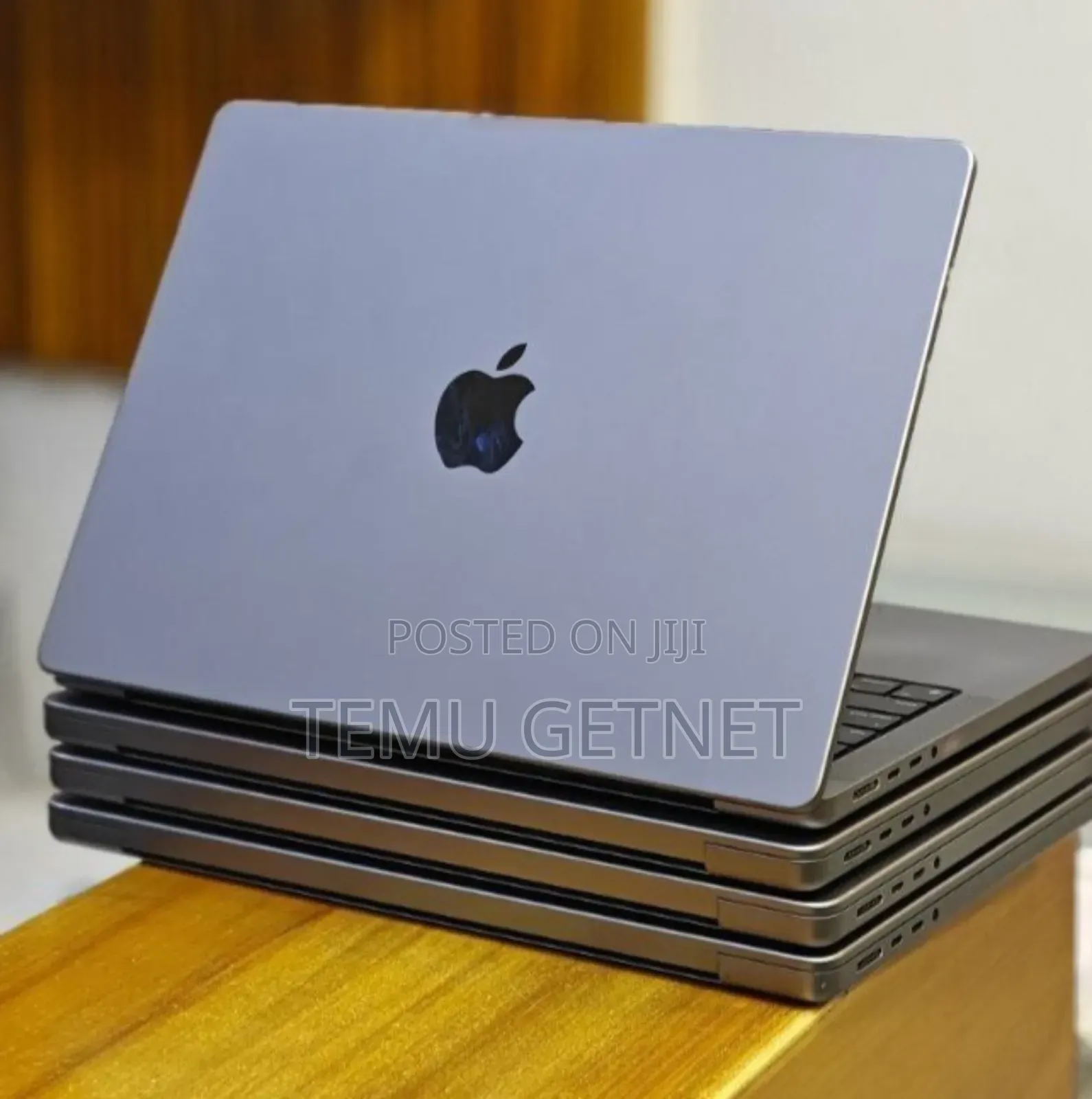 New Laptop Apple MacBook Pro M1 32GB Intel Core I7 SSD 512GB