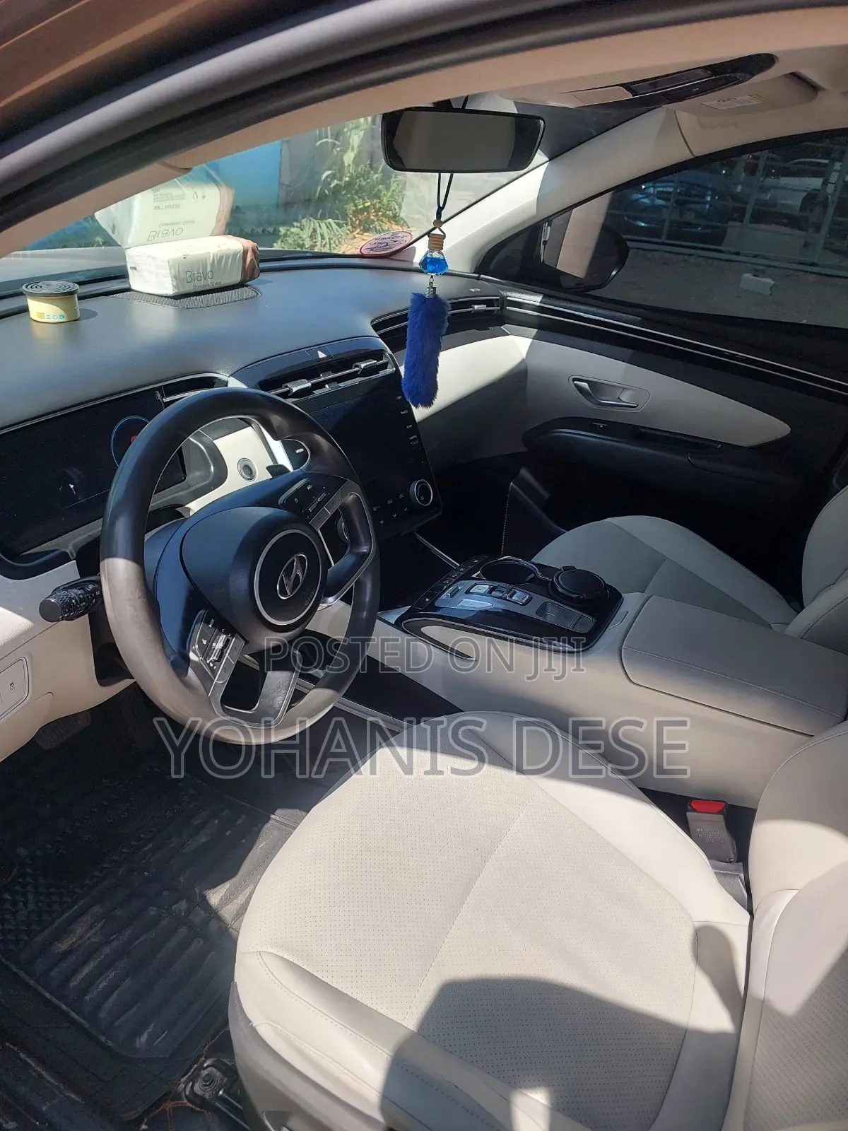 Hyundai Tucson 2022 Maroon