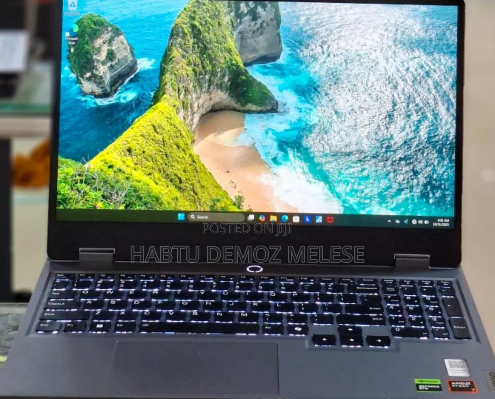 New Laptop Logiq M76T 16GB AMD Ryzen 7 SSD 1T