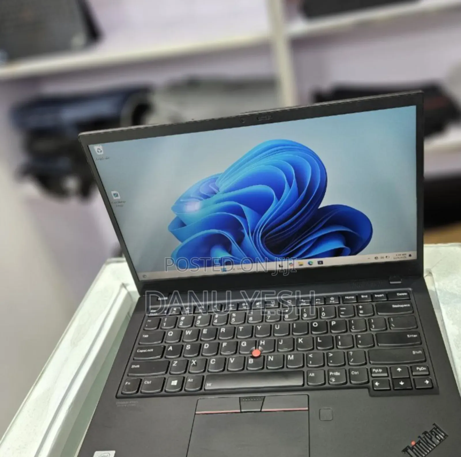 New Laptop Lenovo ThinkPad X1 Carbon 16GB Intel Core I7 SSD 512GB