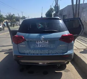 Suzuki Grand Vitara 2021 Blue