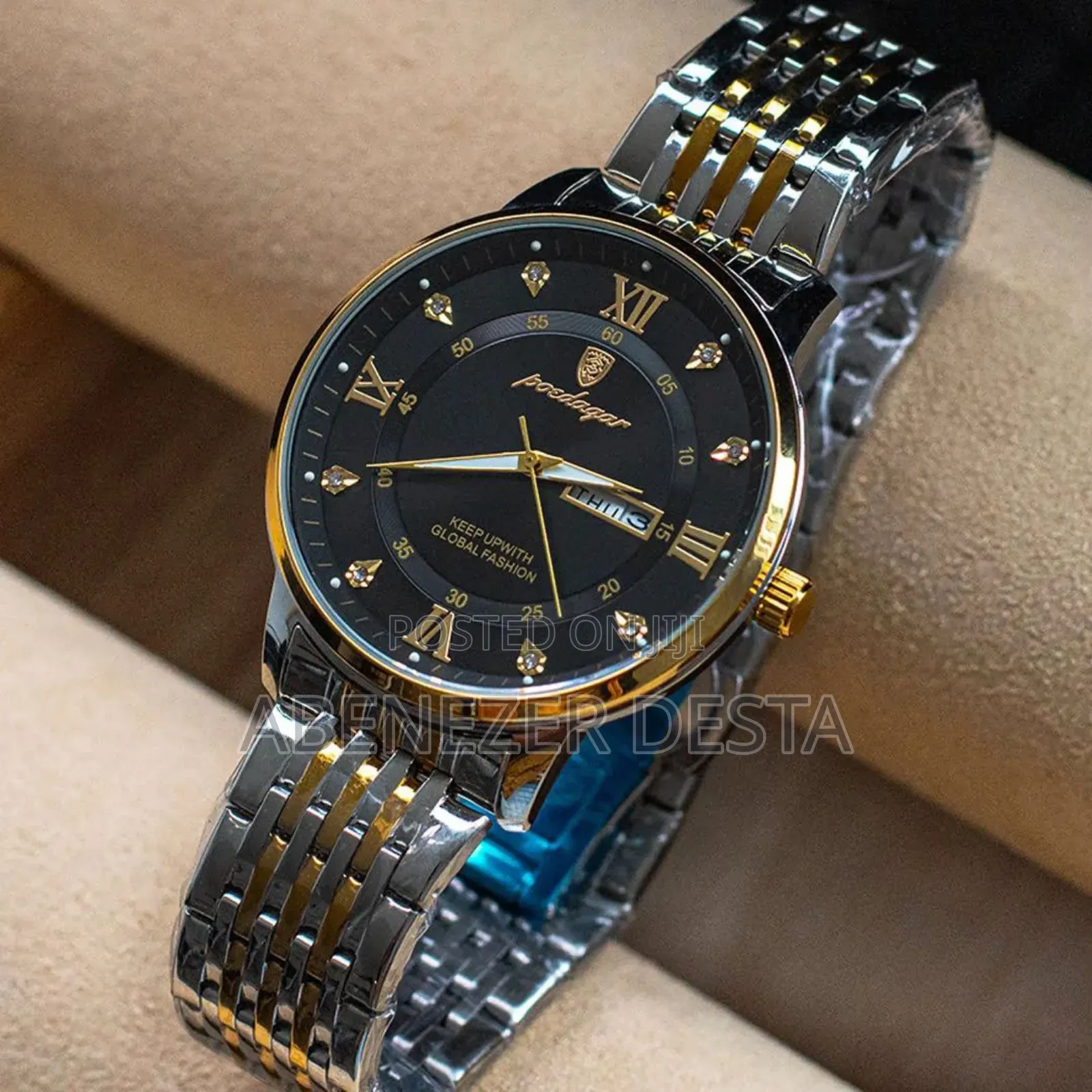 Poedagar Men's Quartz Watch With a Two-Tone Stainless Steel Band