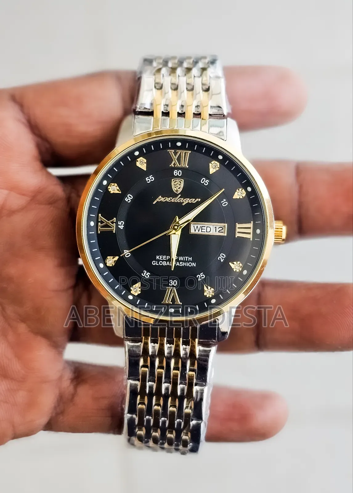 Poedagar Men's Quartz Watch With a Two-Tone Stainless Steel Band