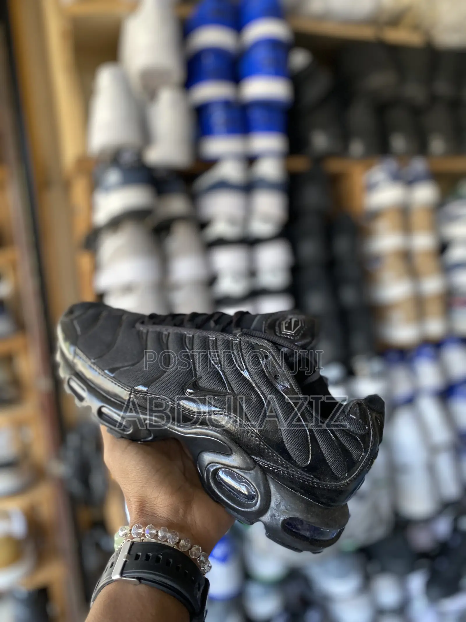 Nike Air Max Plus "Triple Black"