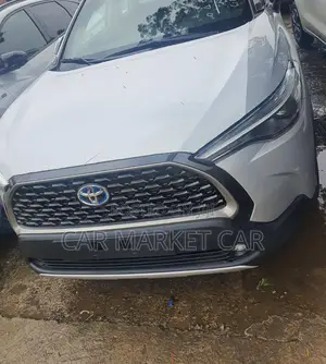 New Toyota Corolla Cross Hybrid SE AWD 2023 Silver