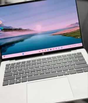 New Laptop HP OmniBook 7 14" 16GB Intel Core I7 SSD 512GB