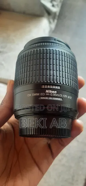 Nikon 55-200 Lens