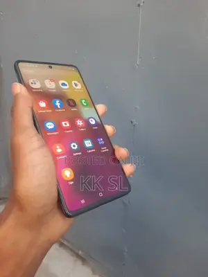 Samsung Galaxy A71 128 GB Black