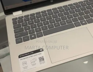 New Laptop HP OmniBook 5 Flip 8GB Intel Core I5 SSD 512GB