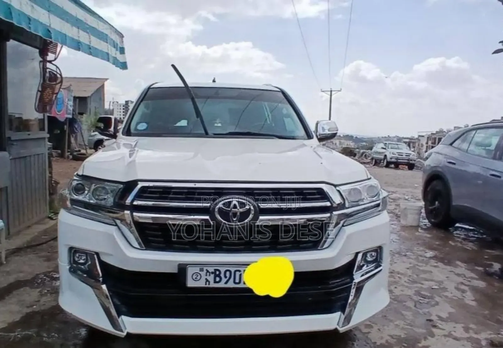 Toyota Land Cruiser 2012 White