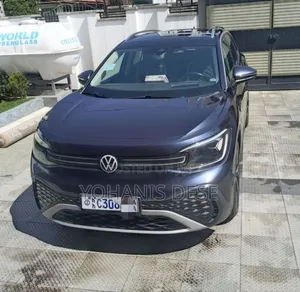 Volkswagen ID.6 2022 Matt Black