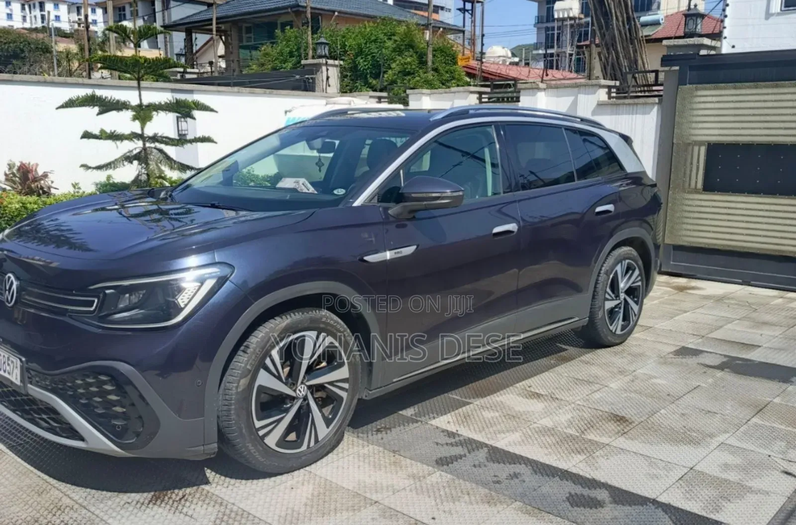 Volkswagen ID.6 2022 Matt Black