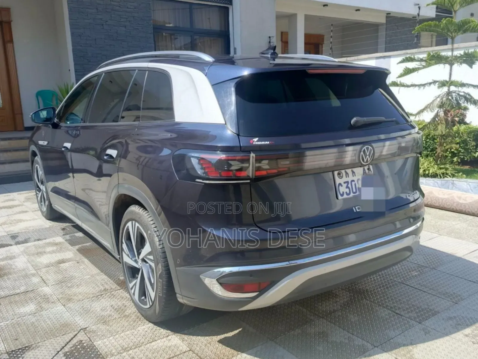 Volkswagen ID.6 2022 Matt Black