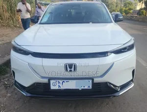 Honda e:NS1 2023 White