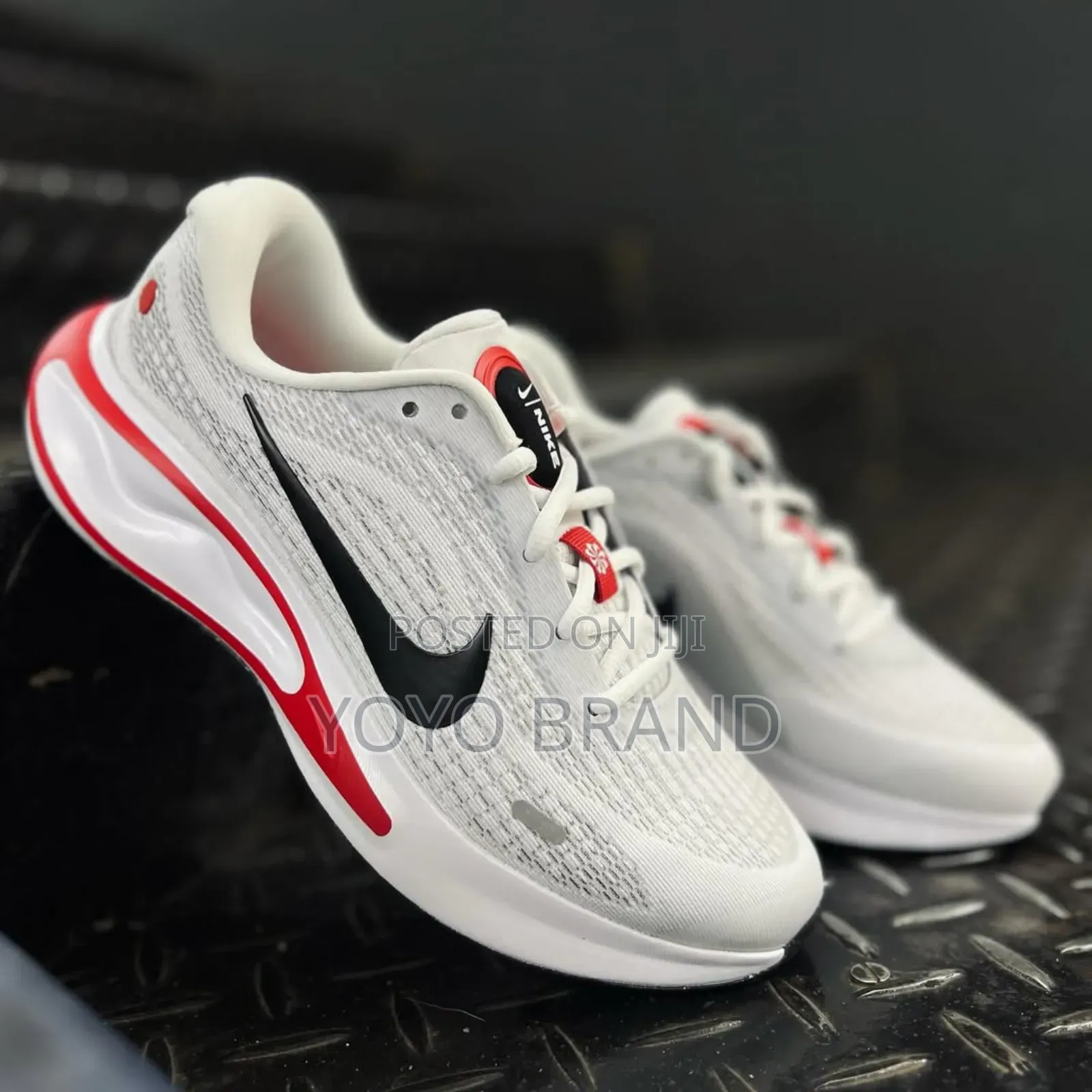 Nike Journey Run Fashion Sneaker
