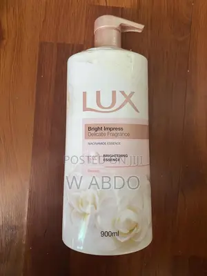 Lux Bright Empress Liquid Body Wash 900ml