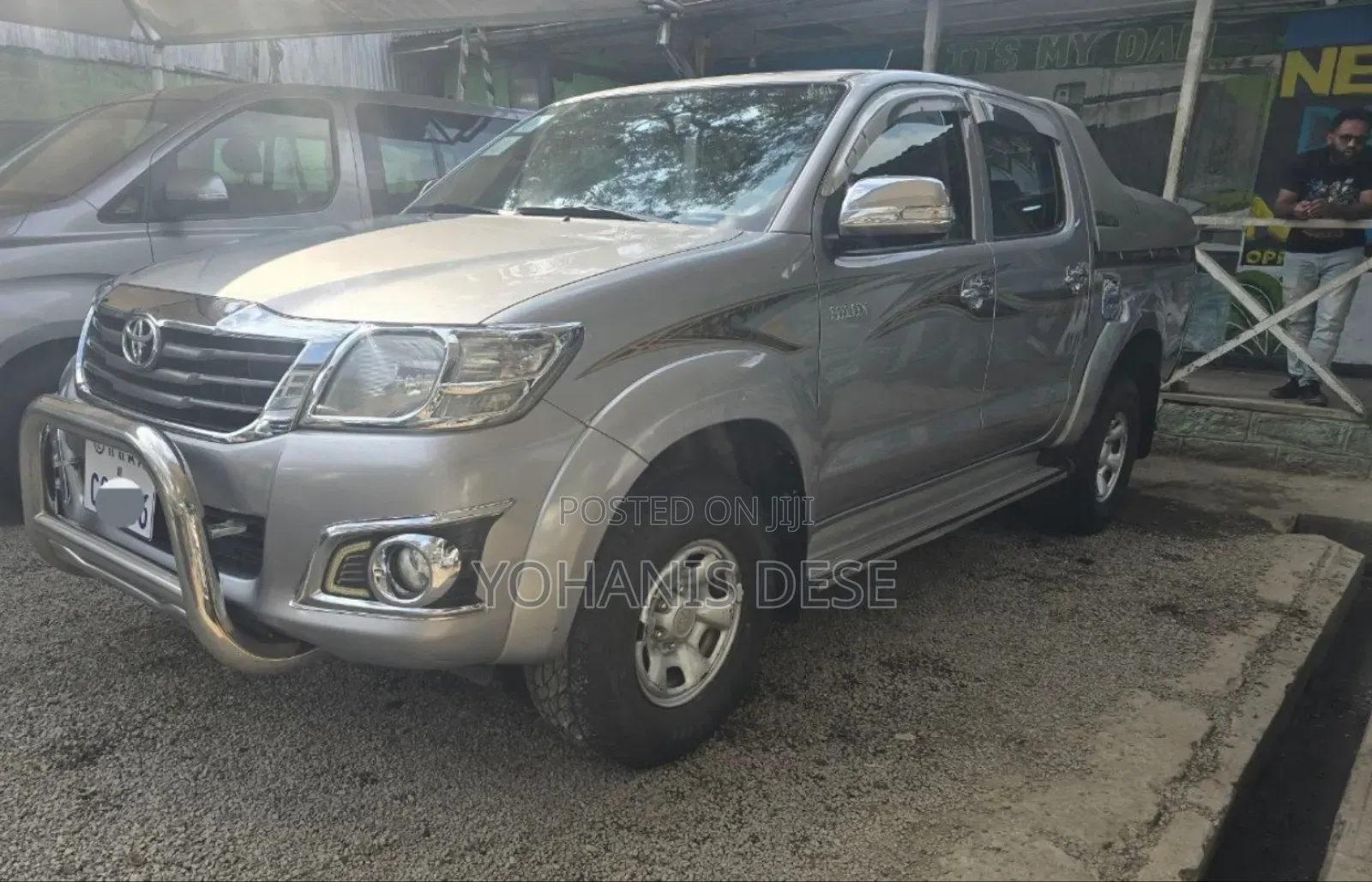 Toyota Hilux 2015 Gold