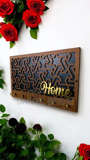 Wooden Wall-Mounted Key Coat Rack